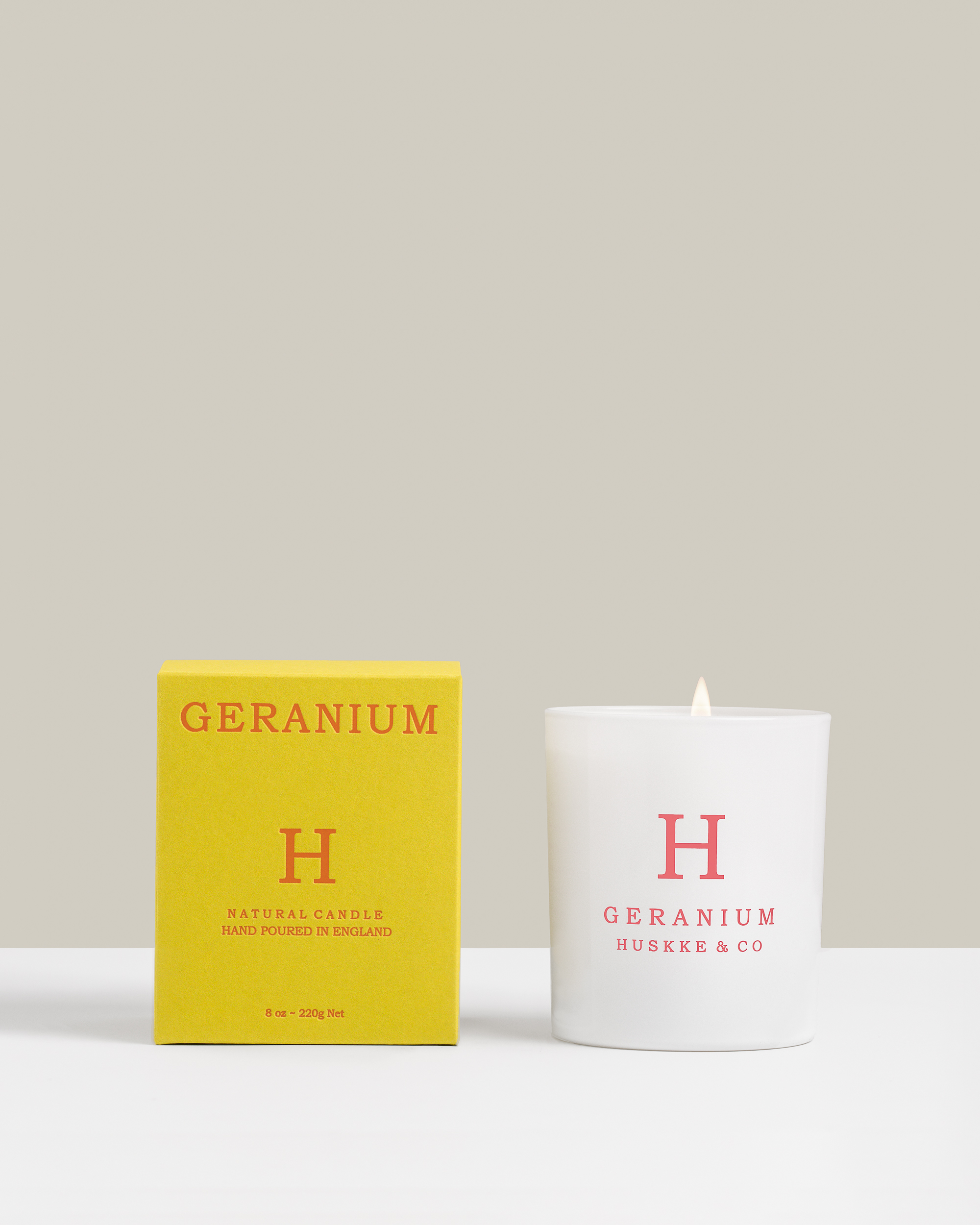 Signature Single Wick 30cl Geranium Essential Oil Candle