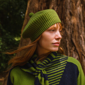 COTSWOLD KNIT - Bibury Beret - Moss - side view