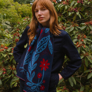 COTSWOLD KNIT - Painswick Scarf - Blue Roan - from the front with hands on hips