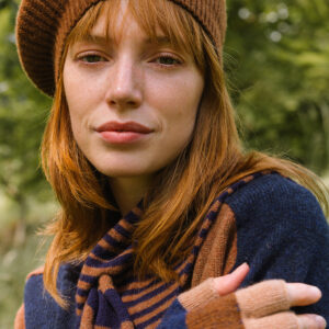 COTSWOLD KNIT - Wychwood F-less Glove - Suede - with beret and necker